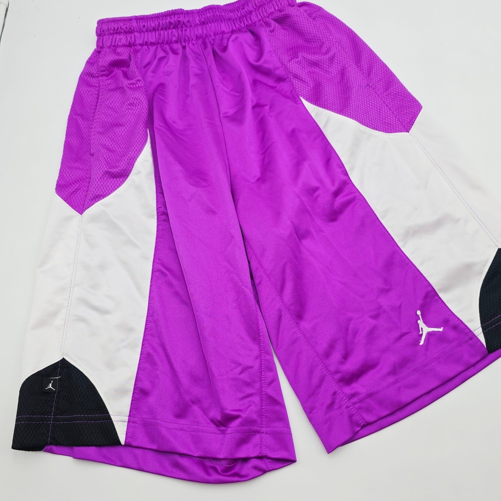 Nike Jordan Purple White Black Colorblock Basketball Shorts Men Small 404309-570